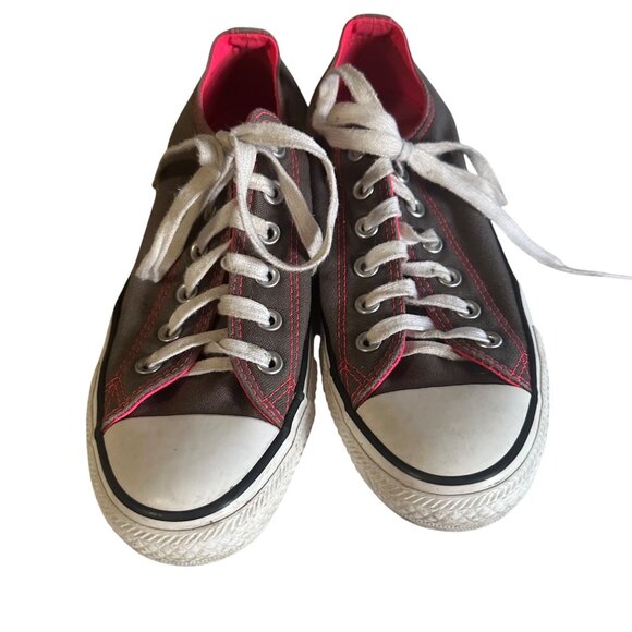 Converse All Star gray an pink in color sneakers size 8 - Picture 2 of 5